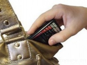 Может быть, тебе дать еще ключ от квартиры, где деньги лежат?