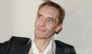 Названа причина смерти барабанщика "Кино"