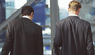 Россияне хотят работать на госслужбе Россияне хотят работать на госслужбе