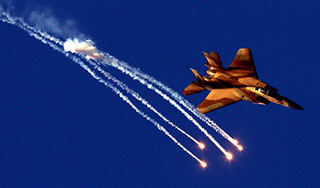 США готовы ударить по сотням целей в Сирии США готовы ударить по сотням целей в Сирии