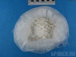 Брянские полицейские задержали наркоторговцев