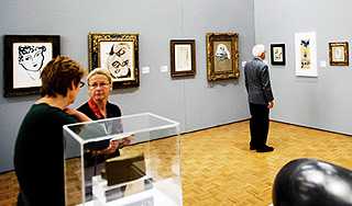 В Румынии сожжены три великих шедевра В Румынии сожжены три великих шедевра