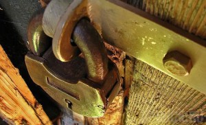 Воры «обчистили» ларек