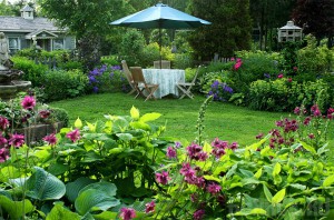 Все на «Брянский дворик»