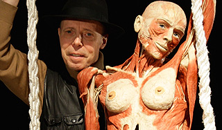 В Нью-Йорке открыт музей мертвых людей В Нью-Йорке открыт музей мертвых людей