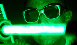 Ученые остановили свет на одну минуту Ученые остановили свет на одну минуту