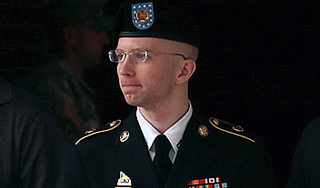 Оглашен приговор информатору WikiLeaks Оглашен приговор информатору WikiLeaks