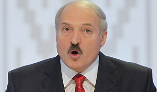 Лукашенко поймал в Припяти сома на 57 кг Лукашенко поймал в Припяти сома на 57 кг