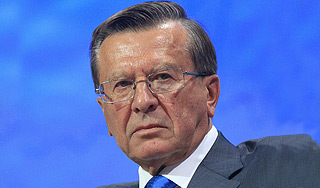 Экс-премьер России купил акции "Газпрома" Экс-премьер России купил акции "Газпрома"