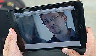 Дуров предложил Сноудену работу Дуров предложил Сноудену работу