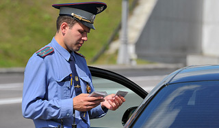 ГИБДД запретили изымать права у водителей ГИБДД запретили изымать права у водителей