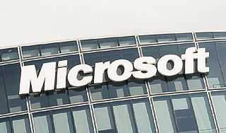 Microsoft выпустит конкурента Google Glass Microsoft выпустит конкурента Google Glass