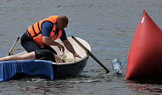 В Азовском море спасли девочку из России В Азовском море спасли девочку из России