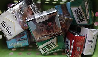 В Австралии введут карточки на сигареты В Австралии введут карточки на сигареты