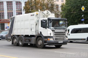 В Брянске появились суперсовременные мусоровозы