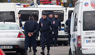 Во Франции разбился туристический самолет Во Франции разбился туристический самолет