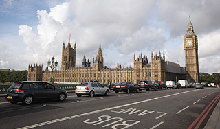 Британия запретит двигатели на бензине Британия запретит двигатели на бензине