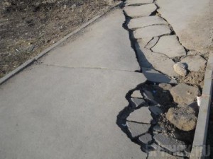 По улице Крахмалева ограничат движение пешеходов