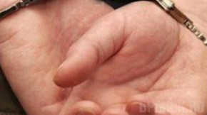 Мужчина изнасиловал собственную дочь