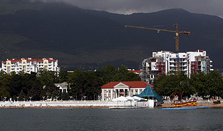 Геленджик остался без света из-за грозы Геленджик остался без света из-за грозы