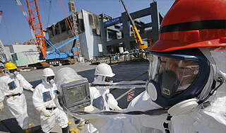 Уровень радиации на Фукусиме достиг рекорда Уровень радиации на Фукусиме достиг рекорда