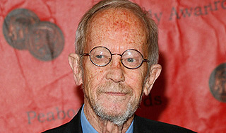 В США ушел из жизни легендарный писатель В США ушел из жизни легендарный писатель