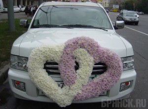 В Брянске штрафуют свадебные кортежи