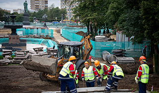 В Пушкинском сквере раскопали монастырь В Пушкинском сквере раскопали монастырь