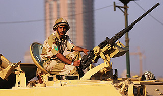 Евросоюз запретил поставки оружия в Египет Евросоюз запретил поставки оружия в Египет