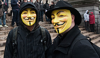 ФБР разгромило хакеров из Anonymous ФБР разгромило хакеров из Anonymous