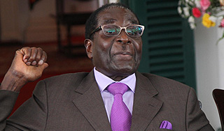 Мугабе возглавил Зимбабве в седьмой раз Мугабе возглавил Зимбабве в седьмой раз