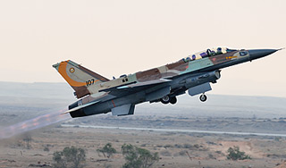 Израильские ВВС атаковали Ливан Израильские ВВС атаковали Ливан