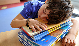 Забайкалье получило 100 млн на учебники Забайкалье получило 100 млн на учебники