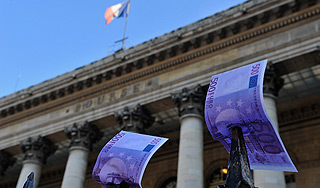 Высокие налоги угрожают экономике Франции Высокие налоги угрожают экономике Франции