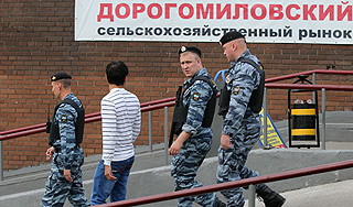 МВД: Рейды по рынкам снизили преступность МВД: Рейды по рынкам снизили преступность