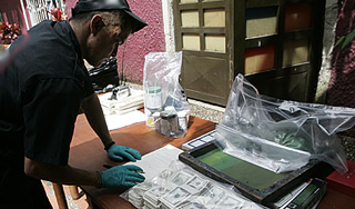 Полиция США ежегодно конфискует $4,2 млрд Полиция США ежегодно конфискует $4,2 млрд