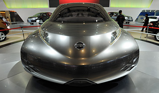 Названа дата выхода машины с автопилотом Названа дата выхода машины с автопилотом