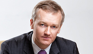 Главе "Уралкалия" передали "Анну Каренину" Главе "Уралкалия" передали "Анну Каренину"