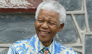 Мандела вернулся домой после лечения Мандела вернулся домой после лечения