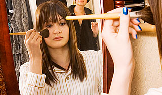 Женщины пострадали от японской косметики Женщины пострадали от японской косметики