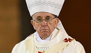 Франциск просит Путина о мире в Сирии Франциск просит Путина о мире в Сирии