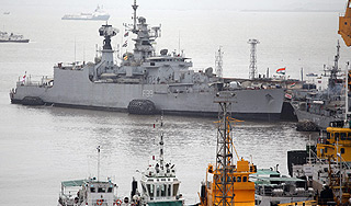 Россия купит крейсер "Украина" за миллиард Россия купит крейсер "Украина" за миллиард