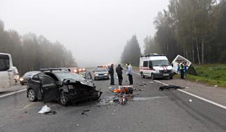 Под Петербургом автобус вылетел в кювет Под Петербургом автобус вылетел в кювет