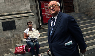 Разрыв в доходах американцев достиг рекорда Разрыв в доходах американцев достиг рекорда