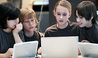 За школьниками будут следить через Интернет За школьниками будут следить через Интернет