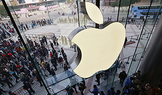 Apple потеряла $24 млрд после показа iPhone Apple потеряла $24 млрд после показа iPhone