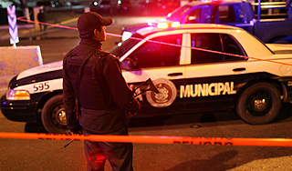 Депутата зарезали во время интервью Депутата зарезали во время интервью