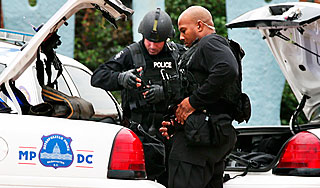 Устроивший бойню в здании ВМС США убит Устроивший бойню в здании ВМС США убит