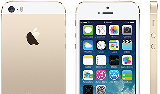 Новый iPhone поступил в продажу Новый iPhone поступил в продажу