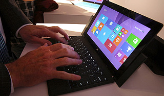 Microsoft    Surface